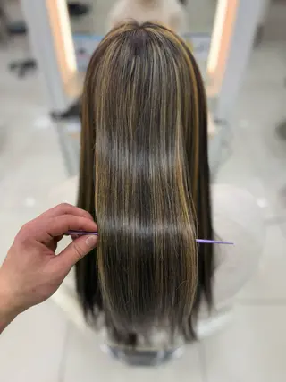 カラー 🦄ブリーチ特化‼️ Ash小岩YUTAのヘアスタイル