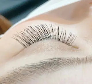 マツエク・マツパ 顔肌 革命の眉毛・アイブロウイメージ