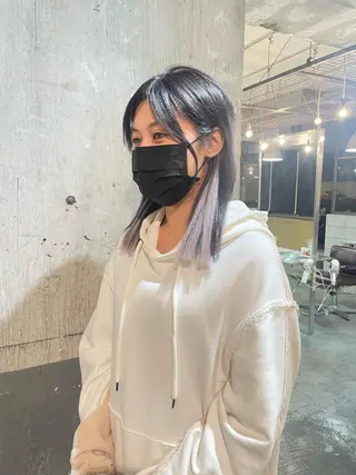 セミロング 海外レイヤー /NAGISAのヘアスタイル