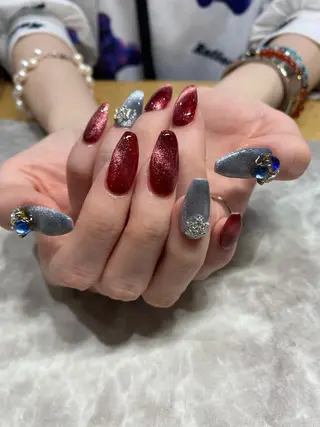 ネイル NAIL Salon IP所属・長谷川 奈緒美のネイルデザイン