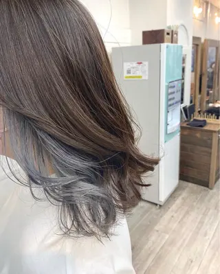 ミディアム カラー ☀️透明感color KURO☀️のヘアスタイル