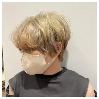 ショート 似合わせ/ブリーチ カラー.岡田友仁のヘアスタイル