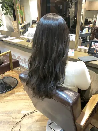 セミロング カラー 髪質改善くすみカラー 🍀/石川大輔のヘアスタイル