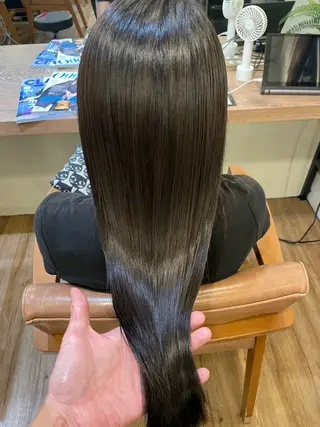 ロング 髪質改善カラー＆ 縮毛矯正　石井良平のヘアスタイル