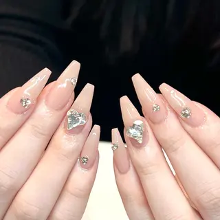 ネイル Yurina BuffPuppyのネイルデザイン