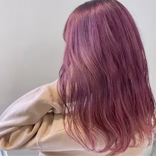 ロング カラー 渡邊 唯のヘアスタイル