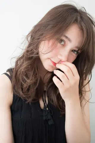 ロング カラー 内藤 達也のヘアスタイル