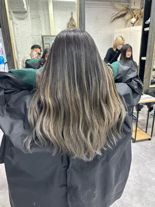 ロング カラー ヘアアレンジ 久米 治仁のヘアスタイル