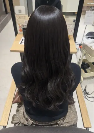 ロング カラー FUKA 🎀🩶のヘアスタイル