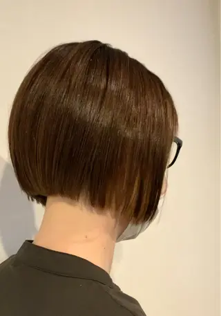 ショート ナガサカ サチのヘアスタイル