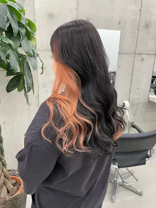 ロング 手島 カミラのヘアスタイル
