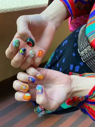 ネイル うにゃねいる🌷 Mayaのネイルデザイン