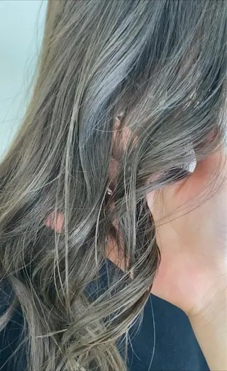 ミディアム カラー 🌼yuna🌼 pagesのヘアスタイル