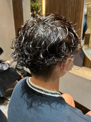 ショート パーマ メンズ 波巻きスパイラルパー マ/シャドウパーマ駿のヘアスタイル