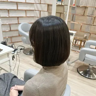 ショート 暖色/顔周りカット/ レイヤー/成田悠里のヘアスタイル
