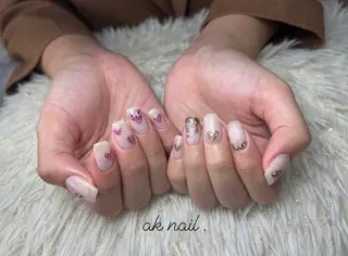 ネイル ak nail .のネイルデザイン