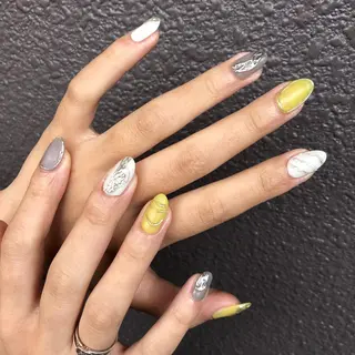 ロング カラー ヘアアレンジ キッズ ネイル マツエク・マツパ 福田 加奈のネイルデザイン