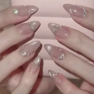 ネイル フィルイン・深爪矯正 長さ出し・リラク

のネイルデザイン