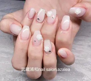 ネイル R inのネイルデザイン