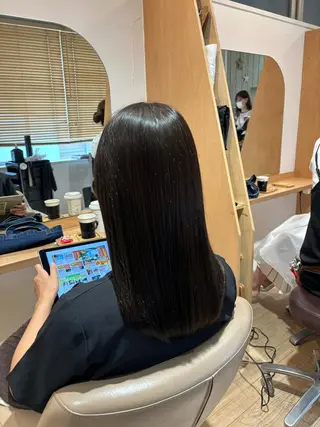 セミロング 【Amphi Tokyo】宮原のヘアスタイル