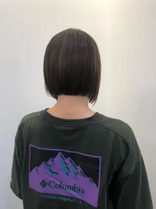 ショート ツノガイ エリのヘアスタイル