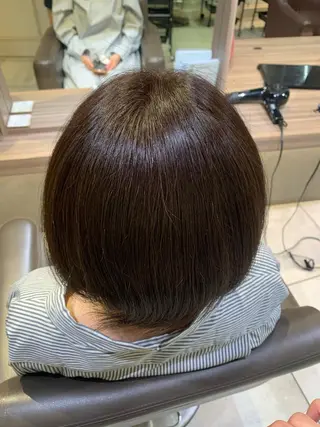 ミディアム カラー ｶﾉ / 艶カラー/レイヤーのヘアスタイル