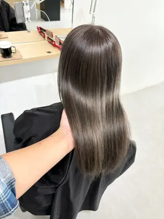 セミロング ケアブリーチ 黒瀬有汰のヘアスタイル