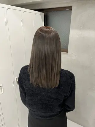 sena⌇ベージュ⌇ ブリーチなしWカラーのヘアスタイル