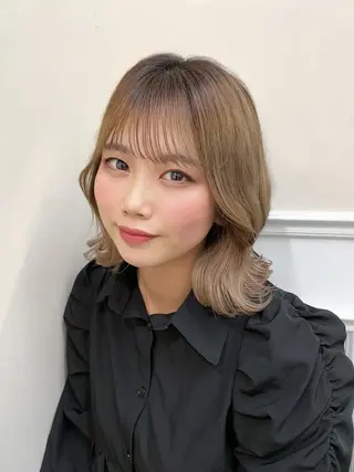 ミディアム ヘアアレンジ 韓国風カラー🤎 𝒄𝒉𝒊𝒌𝒂のヘアスタイル