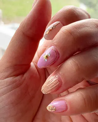 ネイル 新山 聖のネイルデザイン