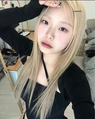 ロング 韓国ワンホンヘア 🎀SHIONEのヘアスタイル