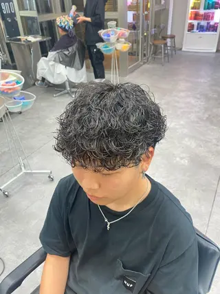 ミディアム カラー パーマ ヘアアレンジ メンズ キッズ ネイル マツエク・マツパ アイブロウ 🔥漢髪特化メンズ マネージャーYUKIのヘアスタイル