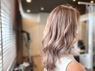 セミロング カラー hair &eye LAWE.店長のヘアスタイル