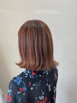 ミディアム カラー ENIF ヤマグチアツコのヘアスタイル