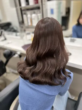 セミロング カラー ヘアアレンジ 巻きラク♡レイヤー 🦢こころのヘアスタイル