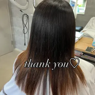 ロング ヤマモト ヒロミのヘアスタイル