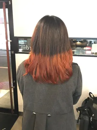 カラー ヘアアレンジ 烏山 達也のヘアスタイル