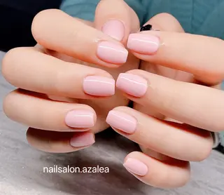 ネイル R inのネイルデザイン