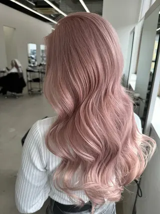ロング 中道 晶のヘアスタイル
