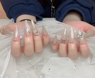 ネイル Bél Nail salonのネイルデザイン