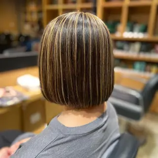 ミディアム カラー IWASHITA TAKESHIのヘアスタイル