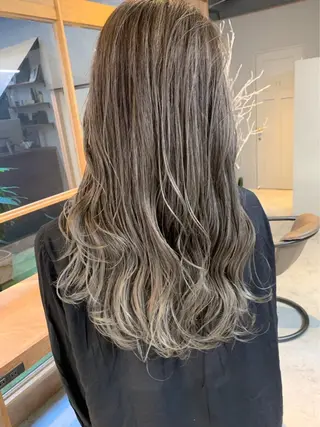 カラー 艶カラー✨/カット 田中佑季のヘアスタイル