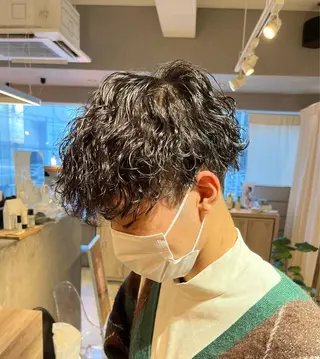 ショート パーマ メンズ SCENEbyRAD helmのヘアスタイル