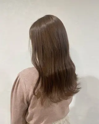 ロング カラー ヘアアレンジ ベージュ/オリーブ/ miyabiのヘアスタイル