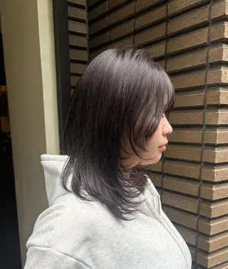 ミディアム ボブ/レイヤー/ 梅田/天野川奈緒のヘアスタイル