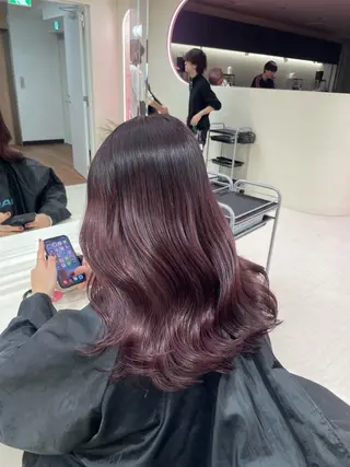 ロング カラー モテ髪ハイトーン🫧 serina🎀池袋のヘアスタイル