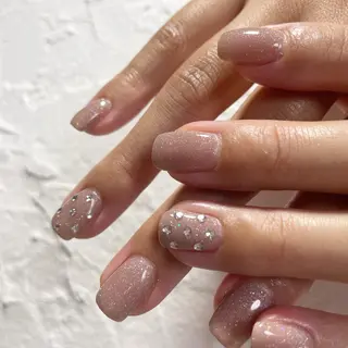 ネイル nail.gorin所属・吉村 優子のネイルデザイン