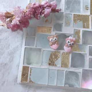 ネイル 西岡 杏のネイルデザイン