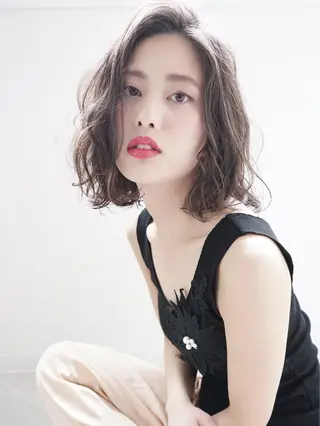 ミディアム カラー パーマ 花井 啓好のヘアスタイル