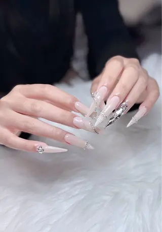 ネイル Nichi Nailsのネイルデザイン
